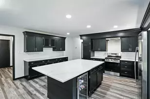 2711 Edgewood Dr, Dyer, IN 46311 - Photo 11