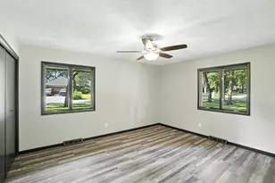 2711 Edgewood Dr, Dyer, IN 46311 - Photo 33