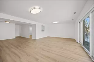 820 Oakton St, Evanston, IL 60202 - Photo 3