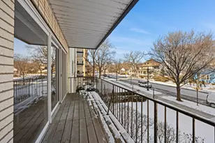 820 Oakton St, Evanston, IL 60202 - Photo 9