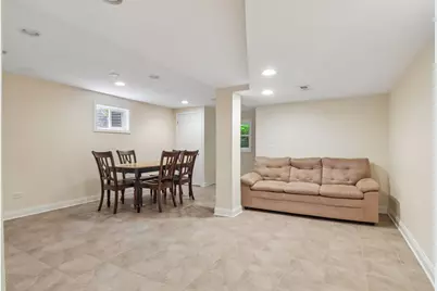 682 Claridge Circle, Hoffman Estates, IL 60169 - Photo 37