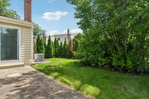 682 Claridge Cir, Hoffman Estates, IL 60169 - Photo 41