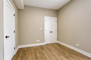 3001 N Sawyer Ave, Chicago, IL 60618 - Photo 7