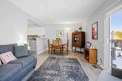 1511 Queensgreen Court, Naperville, IL 60563 - Photo 3