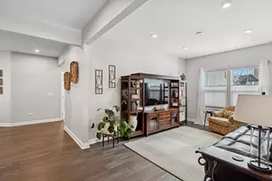 1873 White Lake Dr, Antioch, IL 60002 - Photo 3