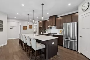 1873 White Lake Dr, Antioch, IL 60002 - Photo 9