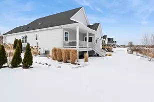 1873 White Lake Dr, Antioch, IL 60002 - Photo 23