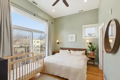 2038 W Iowa Street #3E, Chicago, IL 60622 - Photo 9