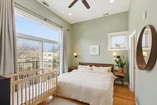 2038 W Iowa St, Chicago, IL 60622 - Photo 9