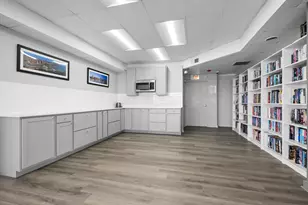 6301 N Sheridan Rd, Chicago, IL 60660 - Photo 17