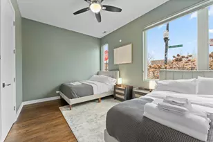 2437 W Jackson Blvd, Chicago, IL 60612 - Photo 3