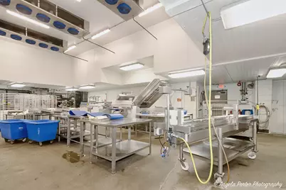 947 Carney Court, Antioch, IL 60002 - Photo 17