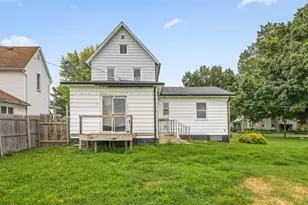 305 Holcomb Ave, Milledgeville, IL 61051 - Photo 9