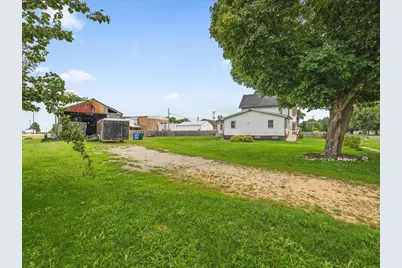 305 Holcomb Avenue, Milledgeville, IL 61051 - Photo 13