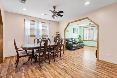 4901 S Lorel Avenue, Chicago, IL 60638 - Photo 5