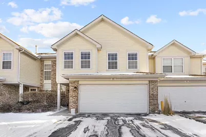 143 Sussex Court, Roselle, IL 60172 - Photo 1