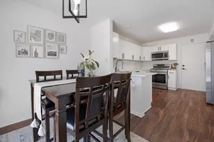 143 Sussex Ct, Roselle, IL 60172 - Photo 7