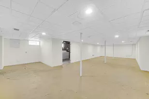 831 W North St, Hinsdale, IL 60521 - Photo 23