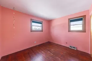 568 N West Ave, Elmhurst, IL 60126 - Photo 9