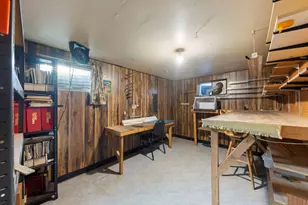 568 N West Ave, Elmhurst, IL 60126 - Photo 11