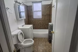 3229 W Ardmore Ave, Chicago, IL 60659 - Photo 11