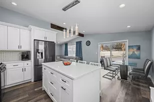 2212 Fulle St, Rolling Meadows, IL 60008 - Photo 7