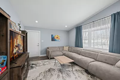 2212 Fulle Street, Rolling Meadows, IL 60008 - Photo 13