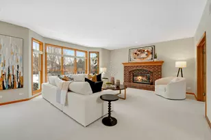 733 Wind Energy Pass, Batavia, IL 60510 - Photo 5