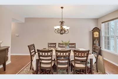 426 Kingfisher Road, Bartlett, IL 60103 - Photo 7