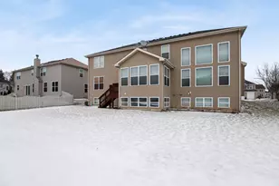 426 Kingfisher Rd, Bartlett, IL 60103 - Photo 3