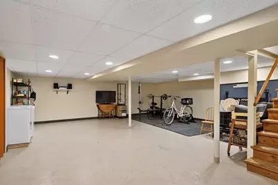 1811 Hartrey Avenue, Evanston, IL 60201 - Photo 23