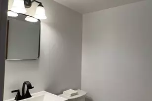 1545 Winnetka Rd, Glenview, IL 60025 - Photo 11