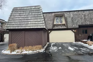 1545 Winnetka Rd, Glenview, IL 60025 - Photo 27