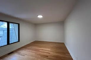 1545 Winnetka Rd, Glenview, IL 60025 - Photo 13