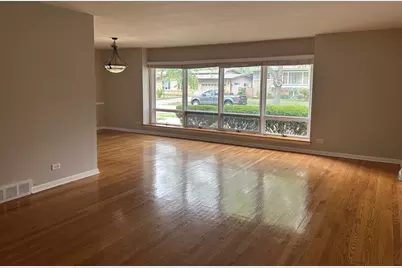 330 W Holly Court, Glenwood, IL 60425 - Photo 3