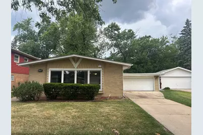 330 W Holly Court, Glenwood, IL 60425 - Photo 1