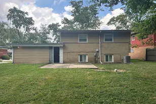 330 W Holly Ct, Glenwood, IL 60425 - Photo 27