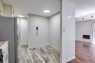 1049 W Ogden Ave, Naperville, IL 60563 - Photo 11