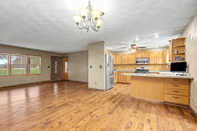 551 S Mapes Drive, Stockton, IL 61085 - Photo 5