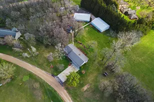 551 S Mapes Dr, Stockton, IL 61085 - Photo 31
