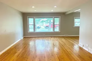 529 E 166th Pl, South Holland, IL 60473 - Photo 3