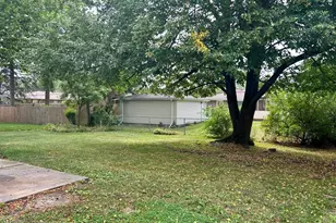 529 E 166th Pl, South Holland, IL 60473 - Photo 25