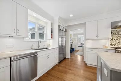 [Address not provided], Hinsdale, IL 60521 - Photo 7