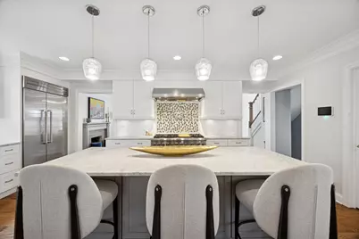 [Address not provided], Hinsdale, IL 60521 - Photo 5