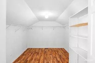 401 Foxborough Trail, Bolingbrook, IL 60440 - Photo 19