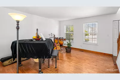 401 Foxborough Trail, Bolingbrook, IL 60440 - Photo 13