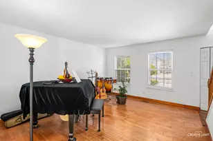 401 Foxborough Trail, Bolingbrook, IL 60440 - Photo 13