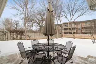 11 Crestview Terrace, Buffalo Grove, IL 60089 - Photo 17