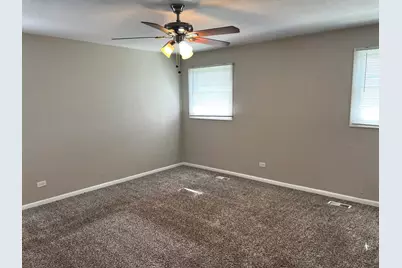 16524 Woodlawn West Avenue, South Holland, IL 60473 - Photo 11