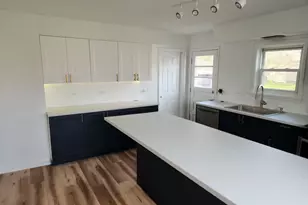 264 N Jackson St, Elgin, IL 60123 - Photo 15